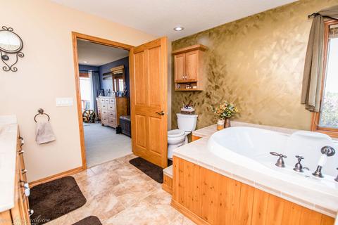 8900 Goodfarm Rd, Gardner, IL 60424 photo 21