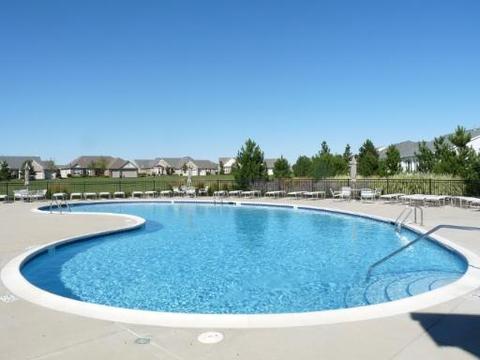 2528 Edgewater Dr, Elgin, IL 60124 photo 27