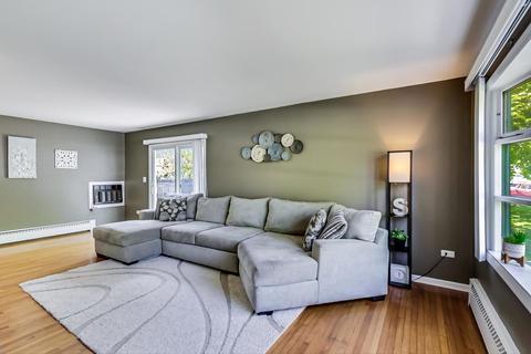 2011 Rolling Ridge Ln, Lindenhurst, IL 60046 photo 4