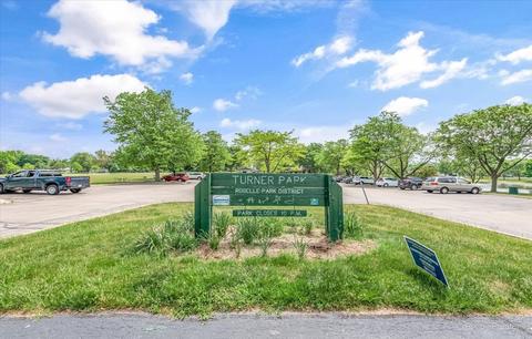 485 E Granville Ave, Roselle, IL 60172 photo 48