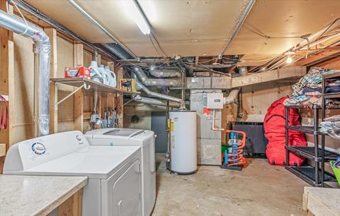 485 E Granville Ave, Roselle, IL 60172 photo 27