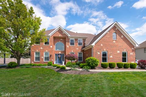 1690 Stone Ridge Ln, Algonquin, IL 60102 photo 1