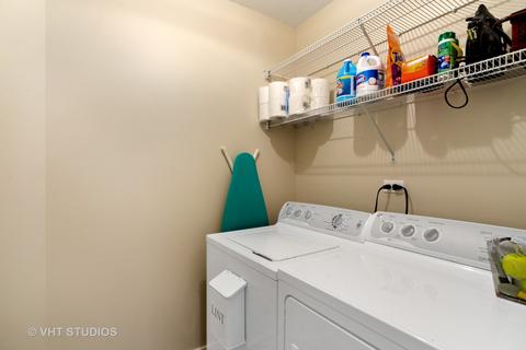 459 E Allison St, Elmhurst, IL 60126 photo 21