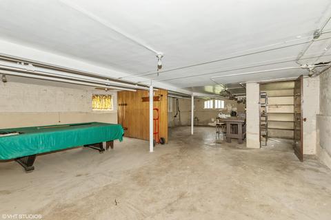 9410 S Charles St, Chicago, IL 60643 photo 8