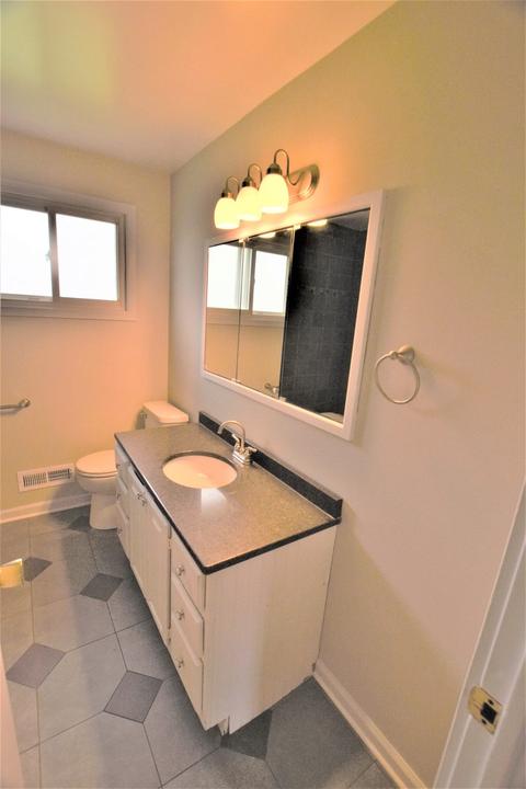15472 Lawndale Ave, Markham, IL 60428 photo 19