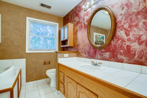 3808 W Millstream Dr, Mchenry, IL 60050 photo 19