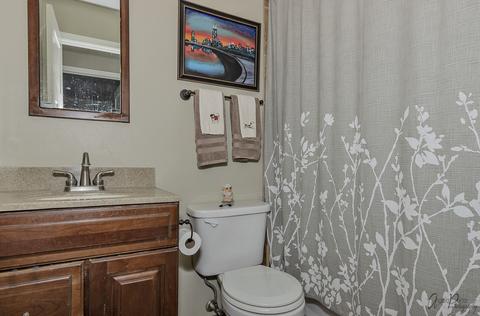 3114 Still Hill Dr, Mchenry, IL 60050 photo 10