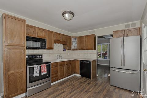 3114 Still Hill Dr, Mchenry, IL 60050 photo 15