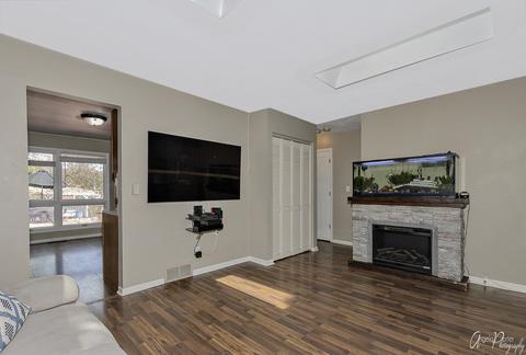 3114 Still Hill Dr, Mchenry, IL 60050 photo 5