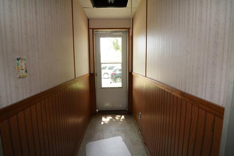 1019 E Washington St, Clinton, IL 61727 photo 10