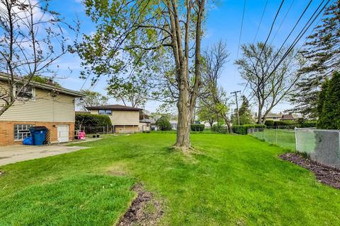 223 Bradley Ct, Des Plaines, IL 60016 photo 36