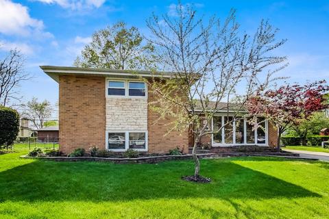 223 Bradley Ct, Des Plaines, IL 60016 photo 3