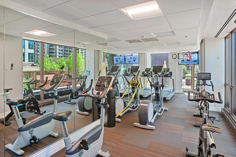 21 E Huron St #3305, Chicago, IL 60611 photo 27