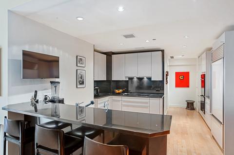 21 E Huron St #3305, Chicago, IL 60611 photo 10