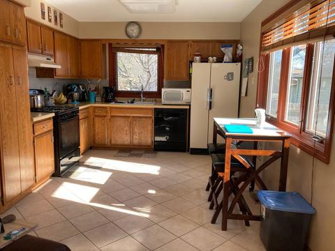 492 Shenandoah Trl, Elgin, IL 60123 photo 4