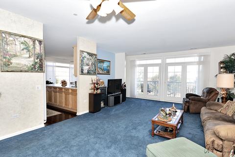 660 Mchenry Rd #304, Wheeling, IL 60090 photo 5