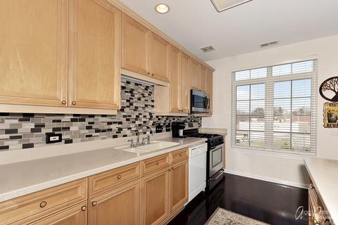 660 Mchenry Rd #304, Wheeling, IL 60090 photo 19
