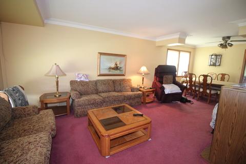 11501 S Artesian Ave, Chicago, IL 60655 photo 4