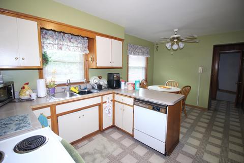 11501 S Artesian Ave, Chicago, IL 60655 photo 7