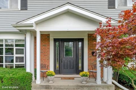 655 Constance Ln, Deerfield, IL 60015 photo 2