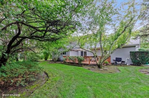 655 Constance Ln, Deerfield, IL 60015 photo 18