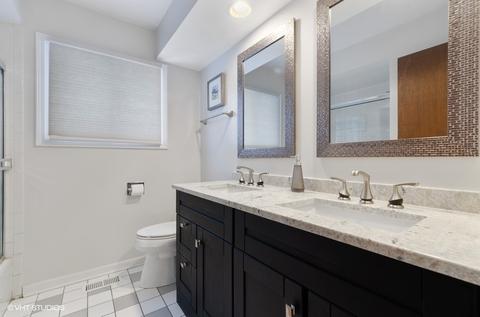 655 Constance Ln, Deerfield, IL 60015 photo 13