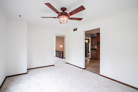 109 Cheltenham Dr, Normal, IL 61761 photo 18
