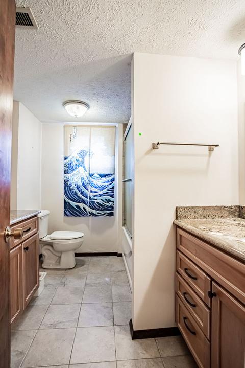 109 Cheltenham Dr, Normal, IL 61761 photo 42