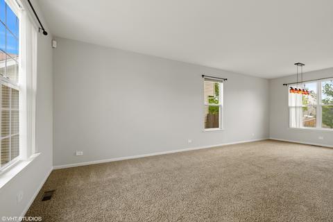 32723 Innetowne Rd, Lakemoor, IL 60051 photo 3