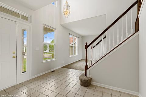 32723 Innetowne Rd, Lakemoor, IL 60051 photo 2