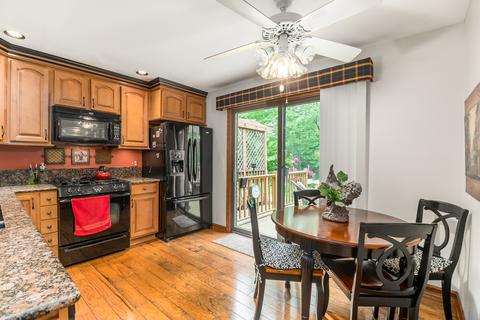 7 S331 Pinehurst Ct, Naperville, IL 60540 photo 7