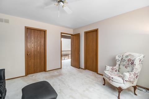 7 S331 Pinehurst Ct, Naperville, IL 60540 photo 17