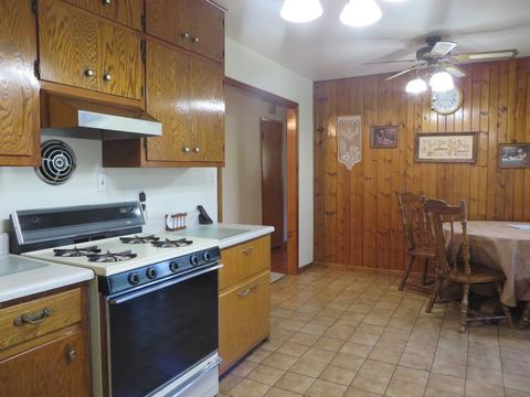 4 Durell Dr, Kankakee, IL 60901 photo 5