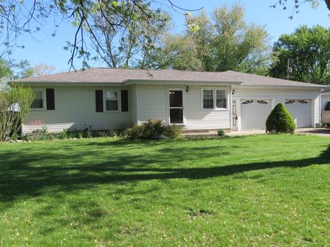 4 Durell Dr, Kankakee, IL 60901 photo 1
