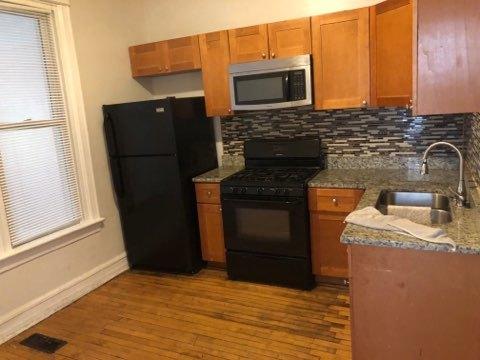 7552 S Champlain Ave, Chicago, IL 60619 photo 5