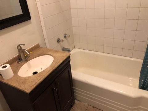 7552 S Champlain Ave, Chicago, IL 60619 photo 8