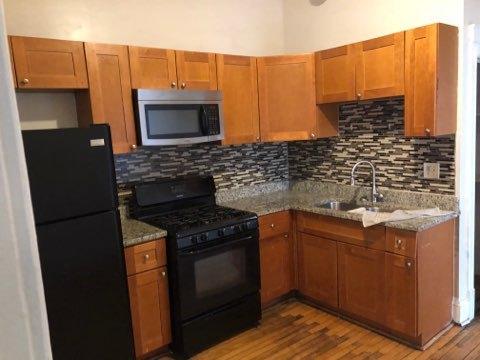 7552 S Champlain Ave, Chicago, IL 60619 photo 6