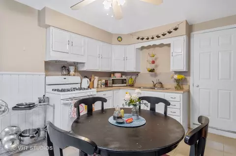 831 S Bishop St, Chicago, IL 60607 photo 5