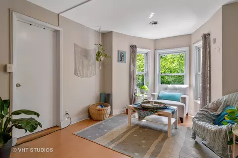 831 S Bishop St, Chicago, IL 60607 photo 3