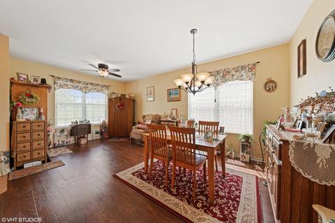 1613 Elysium Dr, Minooka, IL 60447 photo 4
