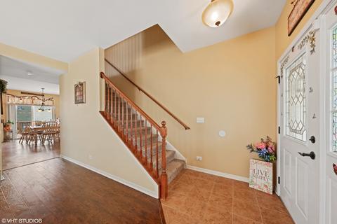 1613 Elysium Dr, Minooka, IL 60447 photo 2