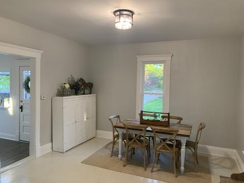 806 E Morgan St, Dixon, IL 61021 photo 8