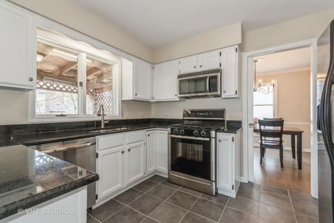 1104 Cherry St, Wheaton, IL 60187 photo 7