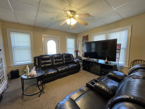 18009 Burnham Ave, Lansing, IL 60438 photo 8
