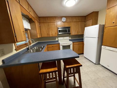 723 E Raymond Rd, Watseka, IL 60970 photo 4