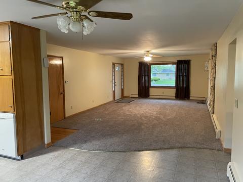 723 E Raymond Rd, Watseka, IL 60970 photo 7