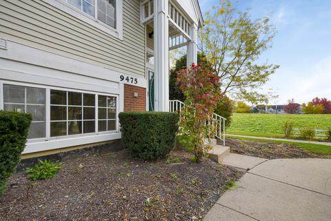 9475 Harrison St, Des Plaines, IL 60016 photo 2