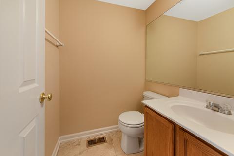 9475 Harrison St, Des Plaines, IL 60016 photo 10