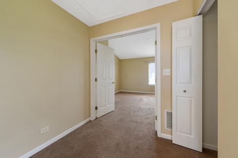 9475 Harrison St, Des Plaines, IL 60016 photo 11