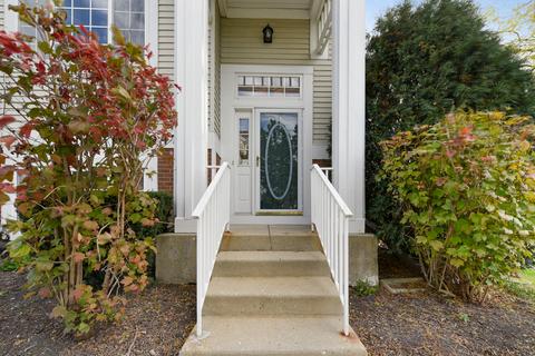 9475 Harrison St, Des Plaines, IL 60016 photo 1